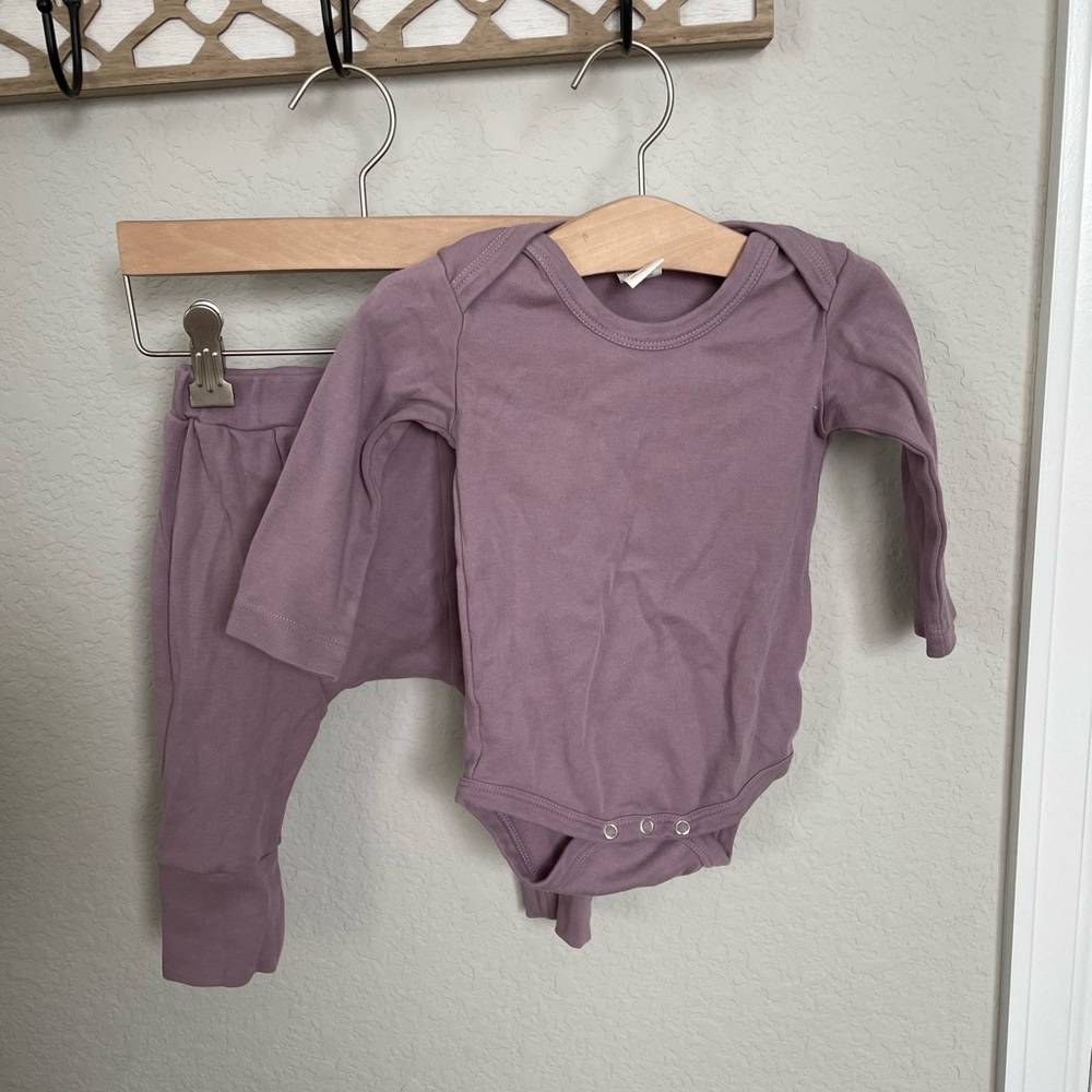 KateQuinn matching LS onesie and panda pant